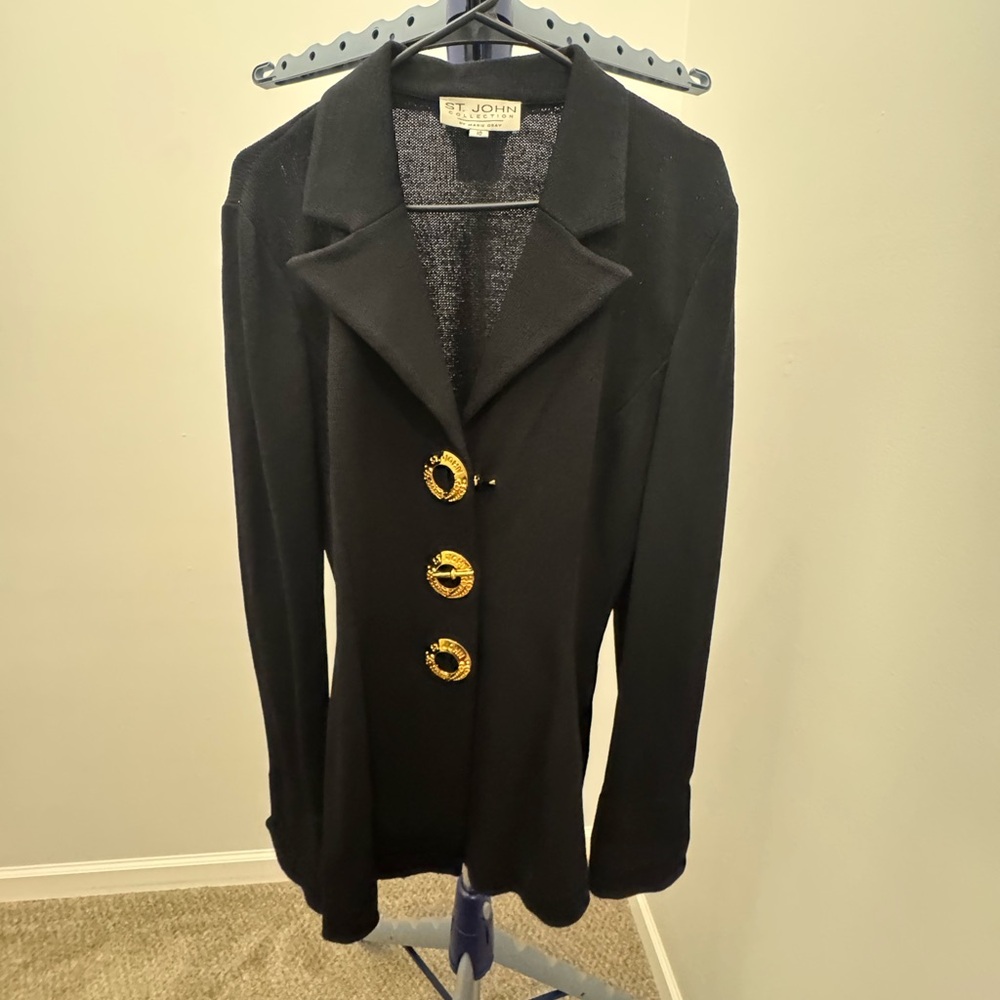 St. John by Marie Gray black knit blazer 
Sz 10 Dry clean only Please see pics